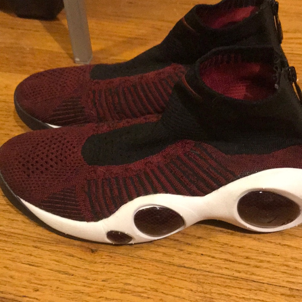 Nike bonafide shoes